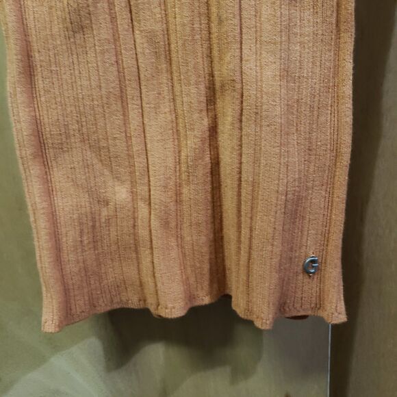 GUESS Women's Julie Long Sleeve Sweater
orange long-sleeved ribbed knit
SZ M
JJJ - Picture 5 of 7